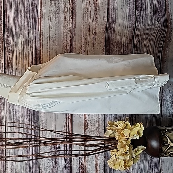 NEW STYLE & CO WHITE HI-LO BACK BUTTON LONG SLEEVE BUTTON UP BLOUSE - Picture 8 of 15